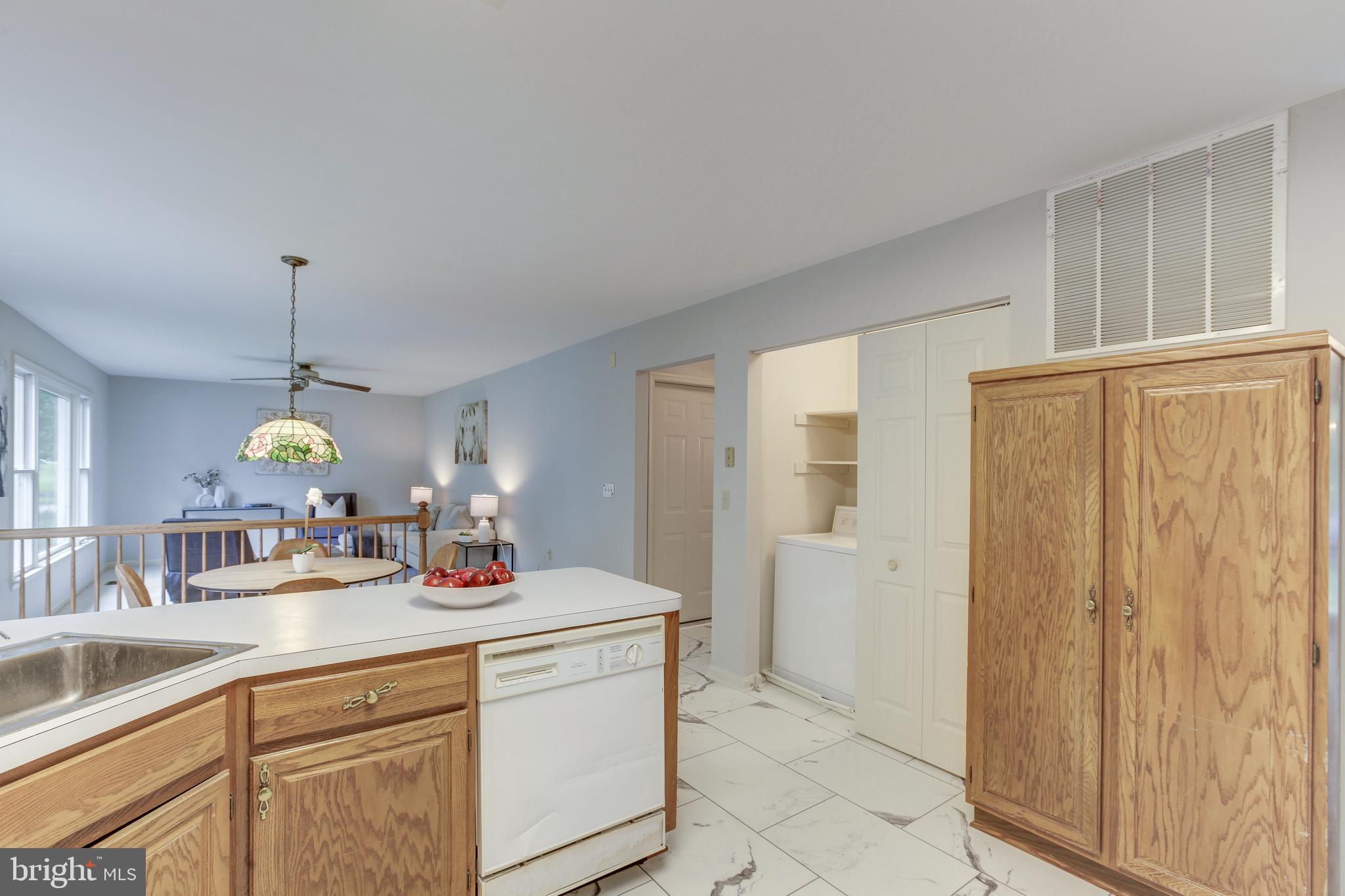 BUCKINGHAM HILLS - Residential