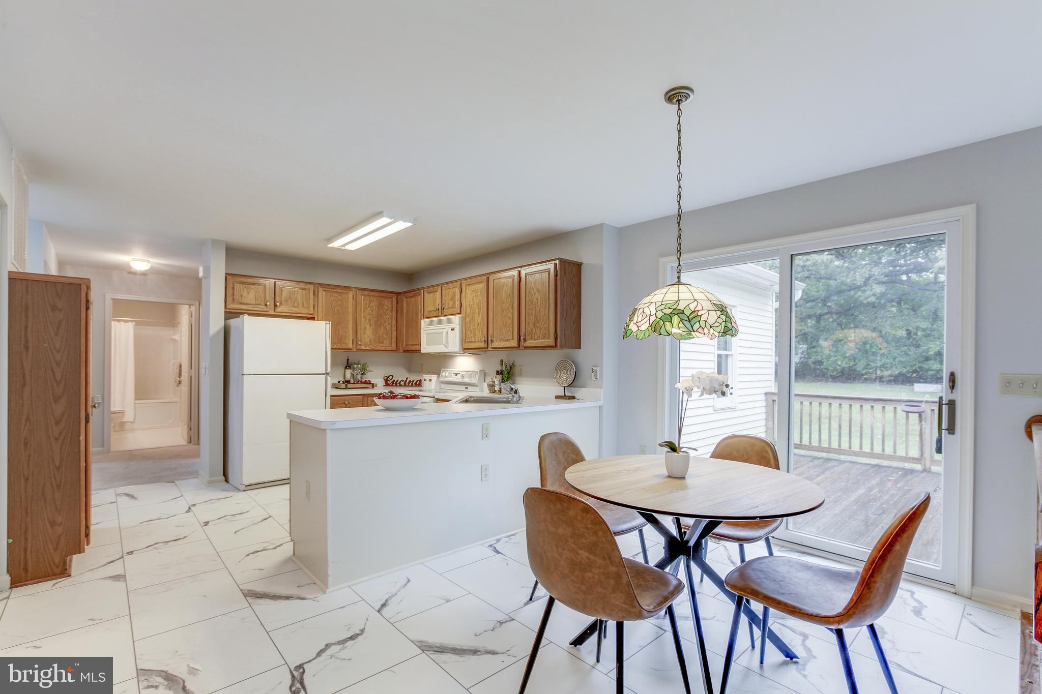 BUCKINGHAM HILLS - Residential