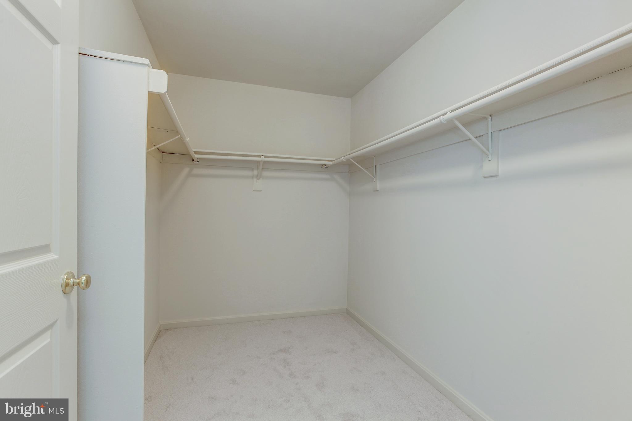 BUCKINGHAM HILLS - Residential