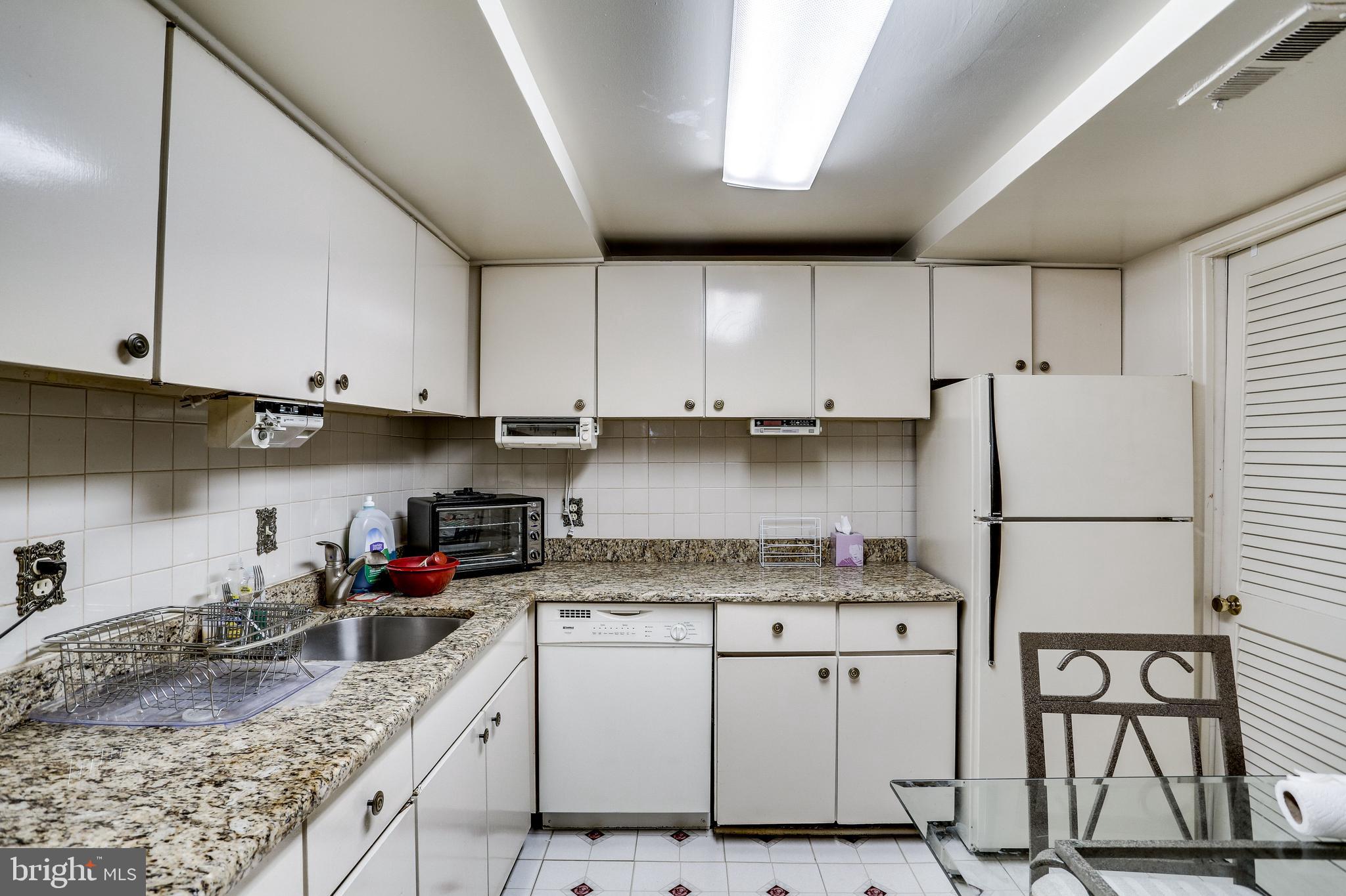 KIMBERLY PLACE - Residential