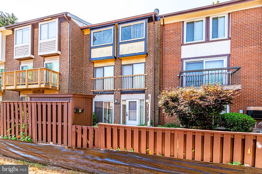 Tremendous opportunity in Silver Spring! Two bedroom / two bathroom condo located on the first level . Close to shopping and schools! Own for less than renting in Montgomery County. Priced to sell.