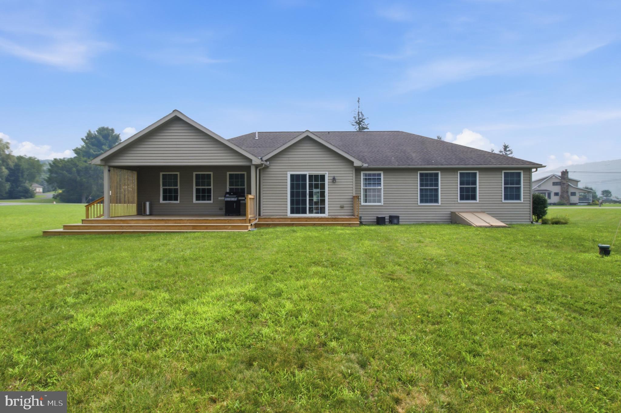 2816 BALD EAGLE PIKE