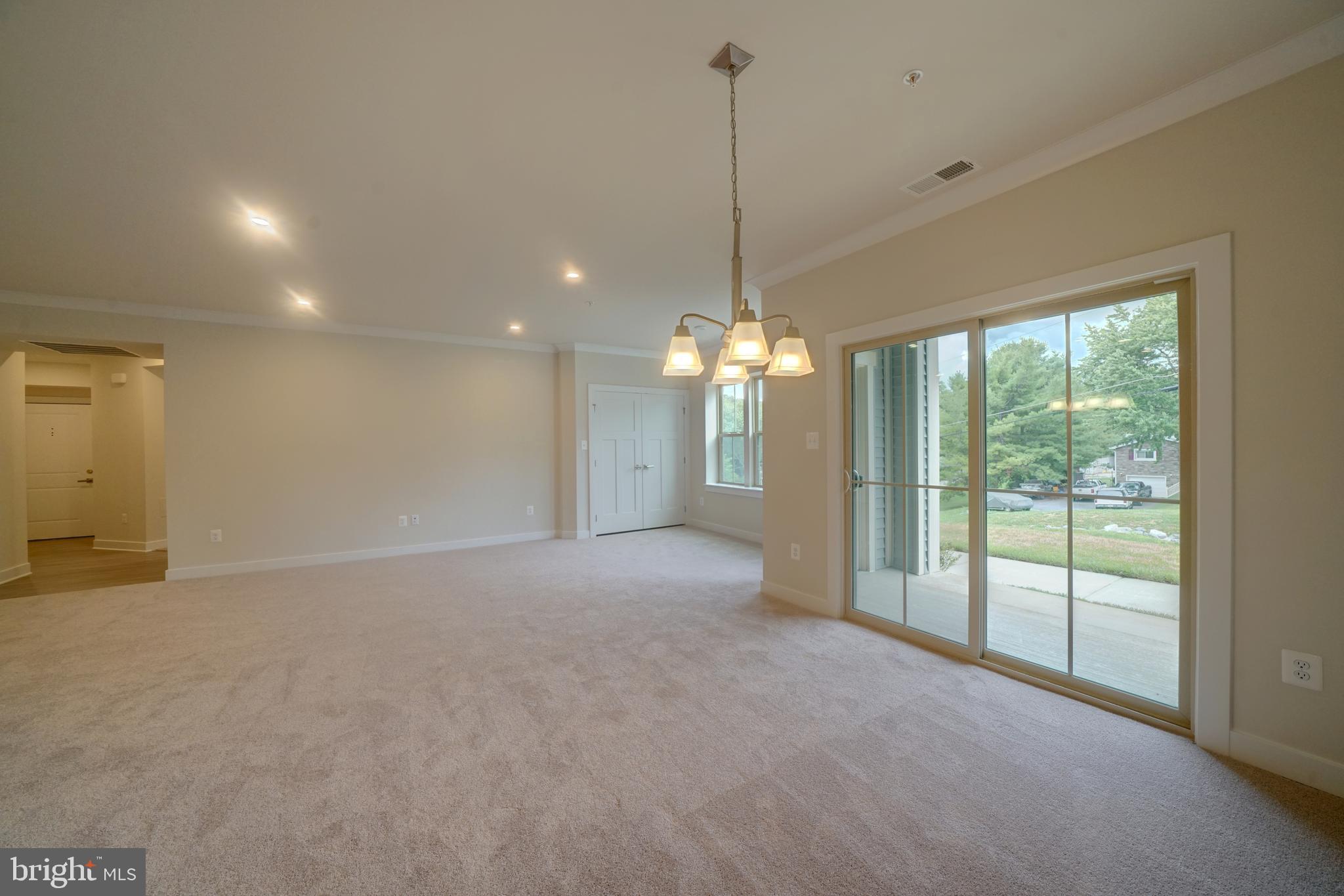 LAKE LINGANORE TOWN CENTER - Residential Lease