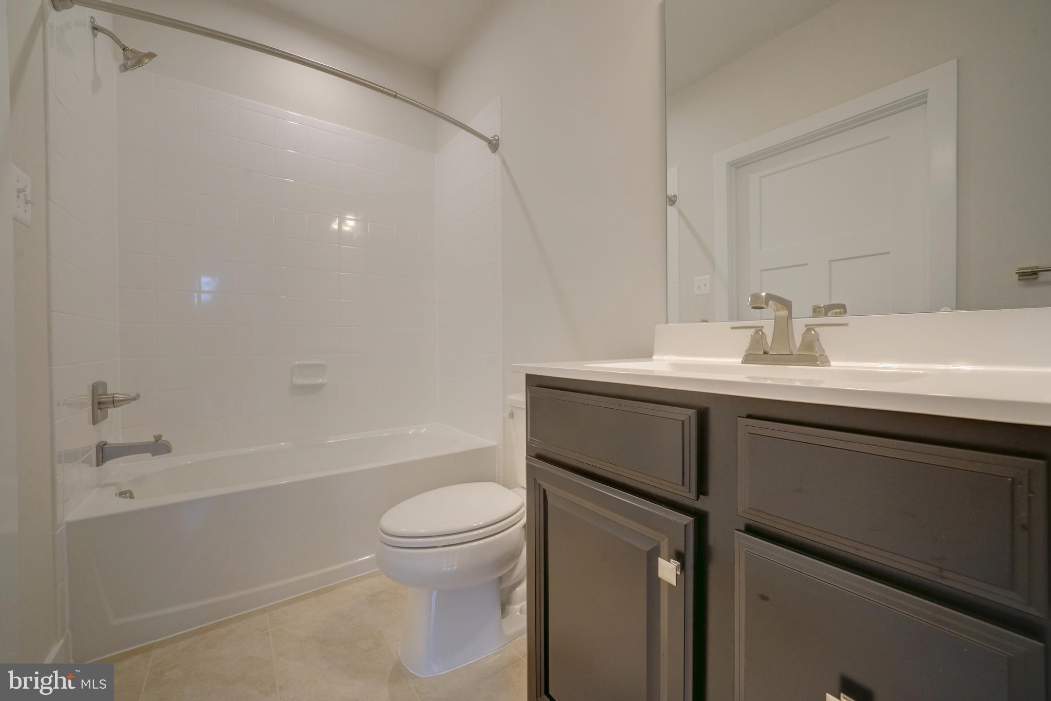 LAKE LINGANORE TOWN CENTER - Residential Lease