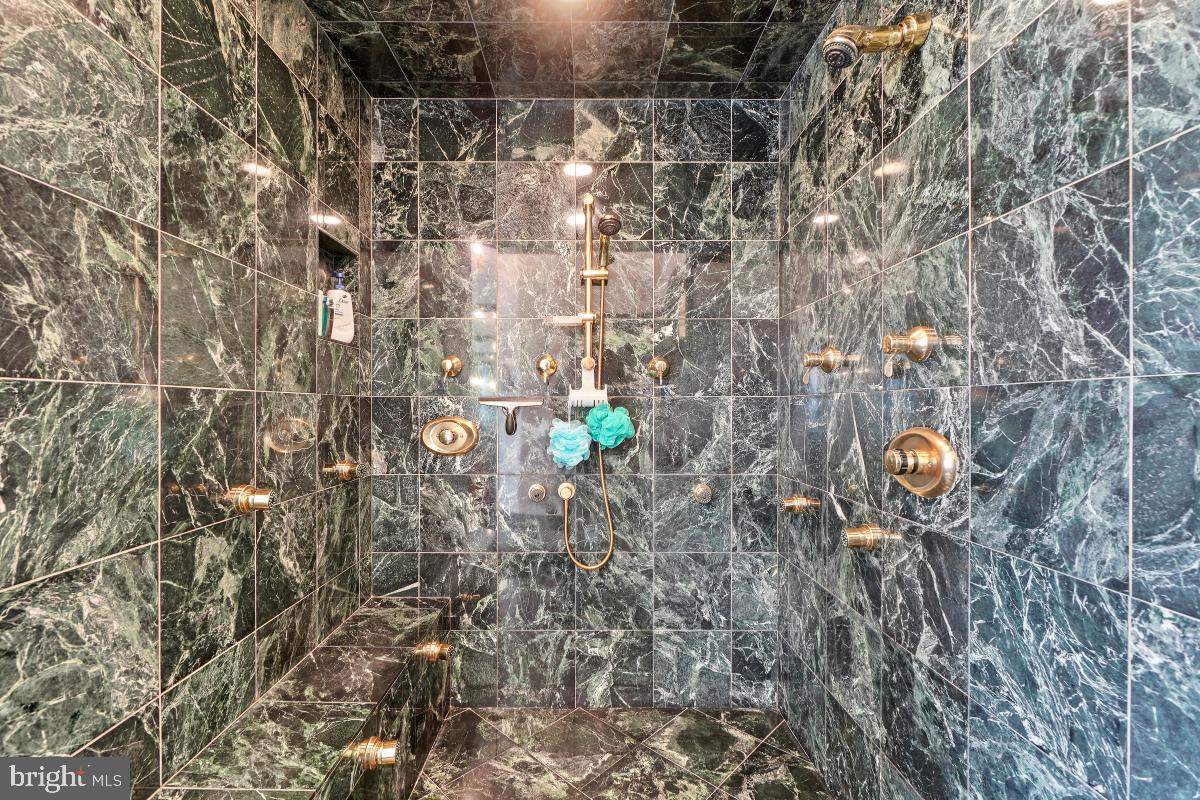 FALLSBERRY - Residential