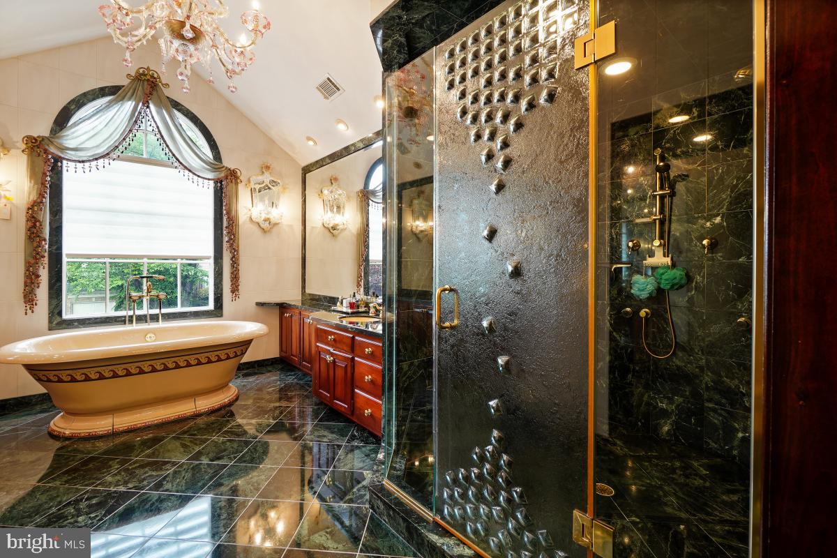 FALLSBERRY - Residential