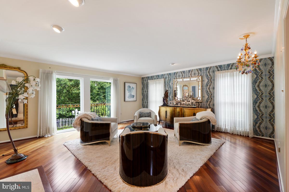 FALLSBERRY - Residential