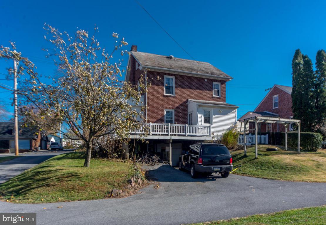 EPHRATA - Residential