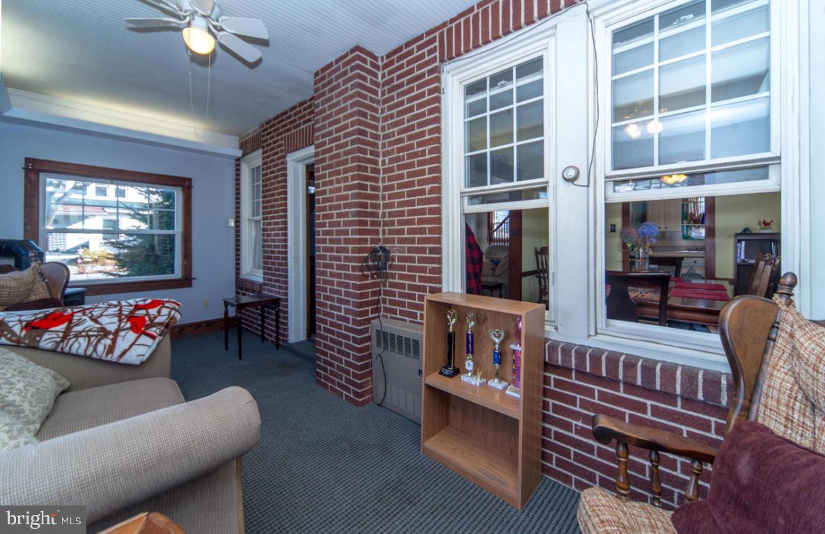 EPHRATA - Residential