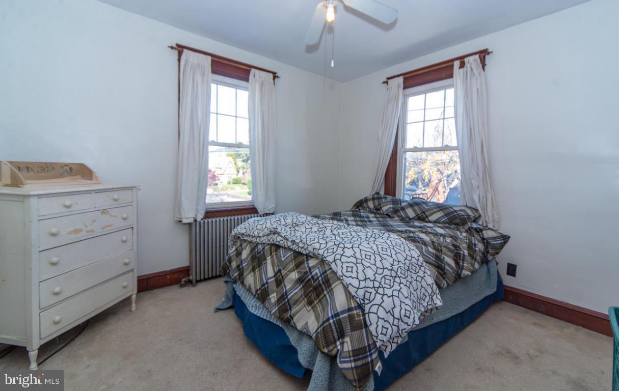 EPHRATA - Residential