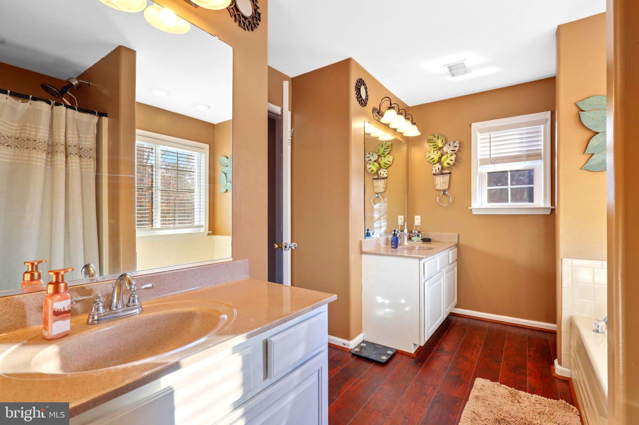 FOX FIELD - Residential