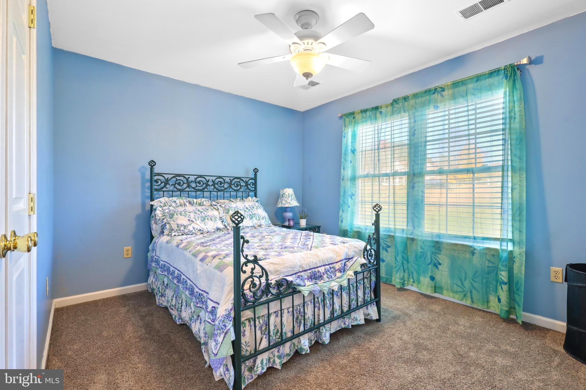 FOX FIELD - Residential