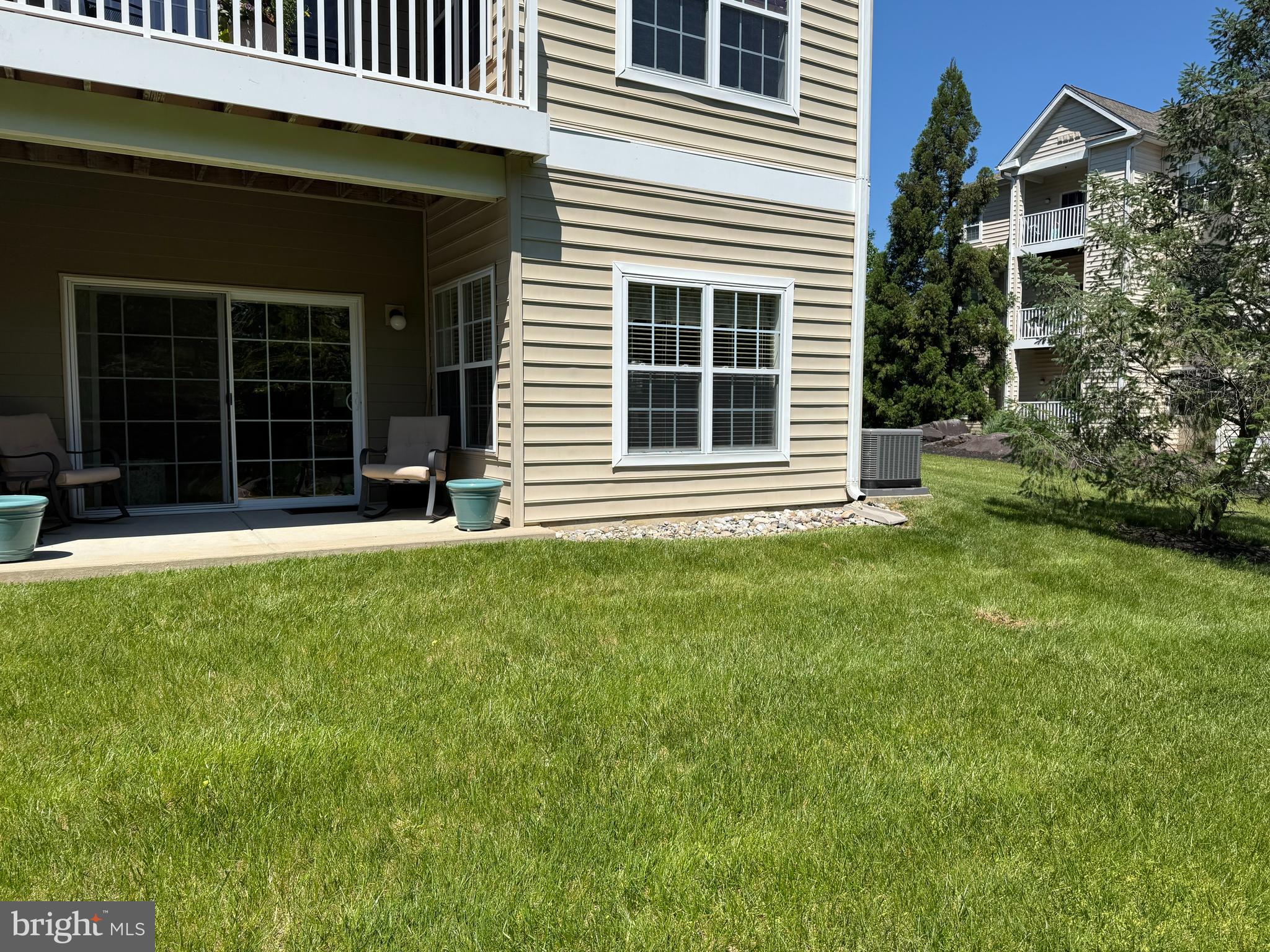 CREEKSIDE VILLAGE - Residential