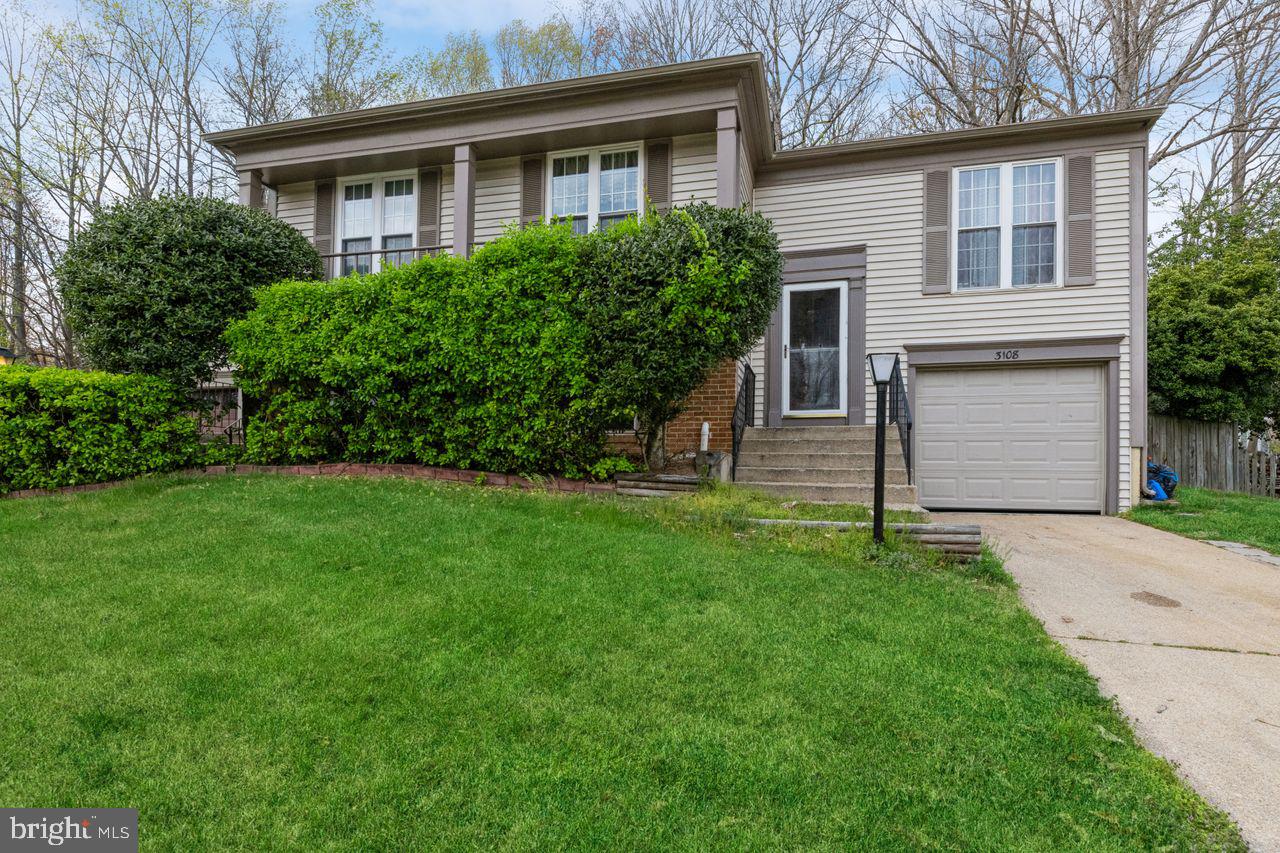 LAKE RIDGE - Residential