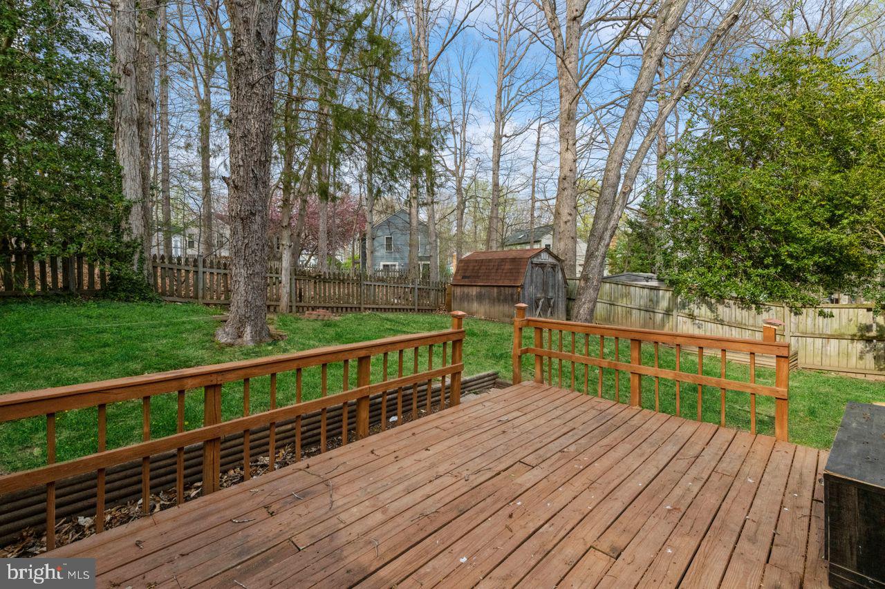 LAKE RIDGE - Residential