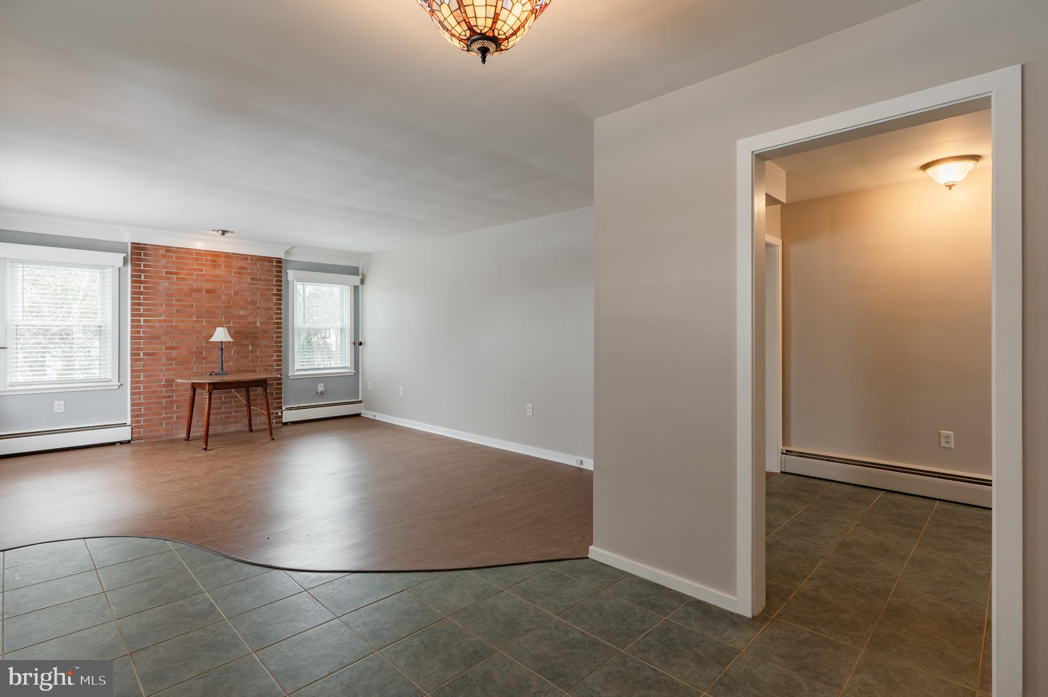 HARLEYSVILLE - Residential