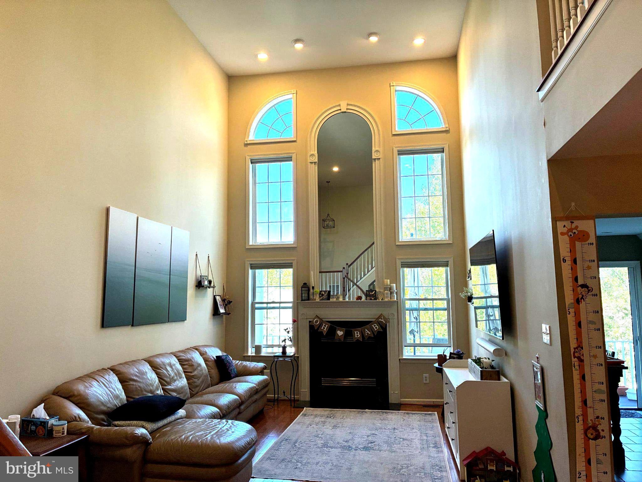 224 LOOKOUT PLACE