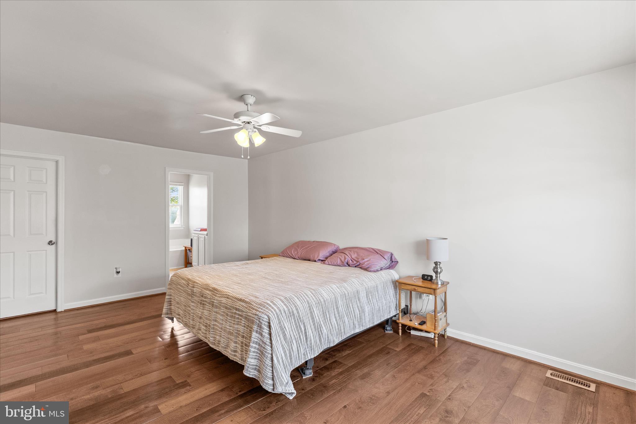 MENLENA VILLAGE - Residential