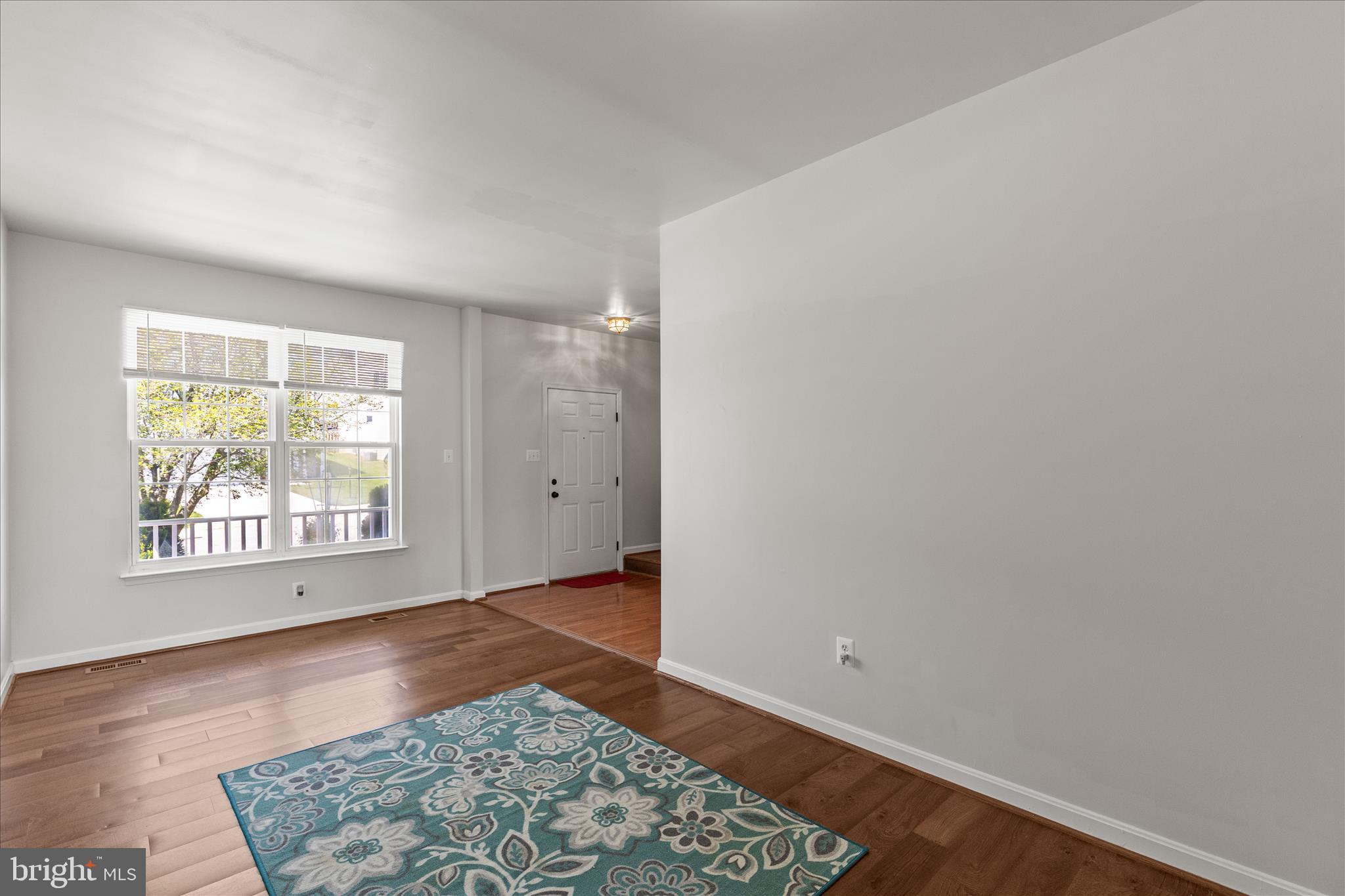 MENLENA VILLAGE - Residential