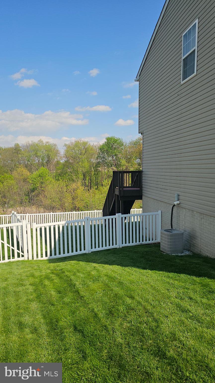 MENLENA VILLAGE - Residential