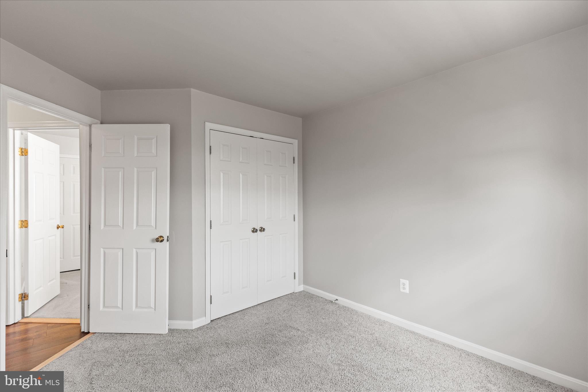 MENLENA VILLAGE - Residential