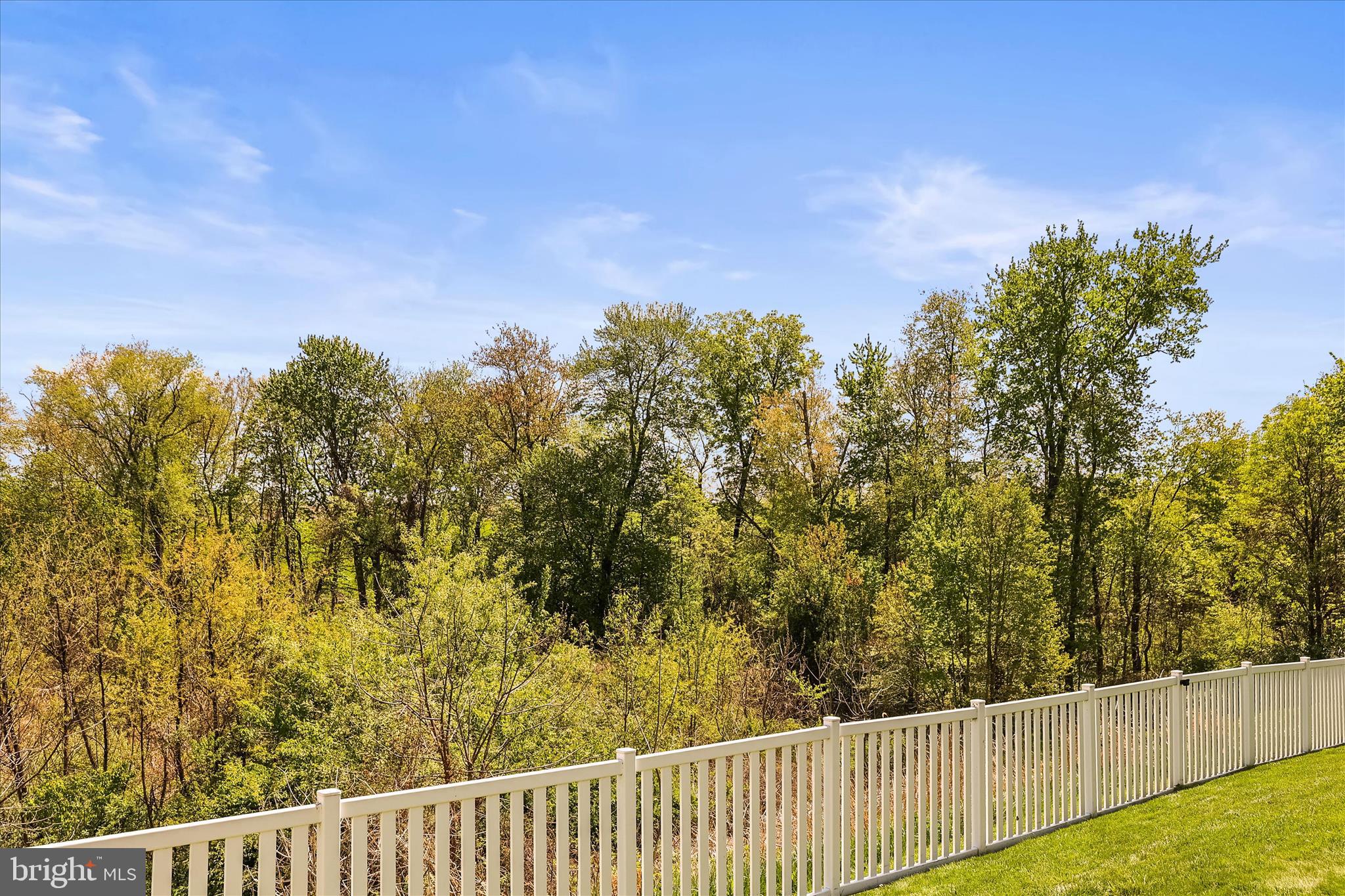 MENLENA VILLAGE - Residential