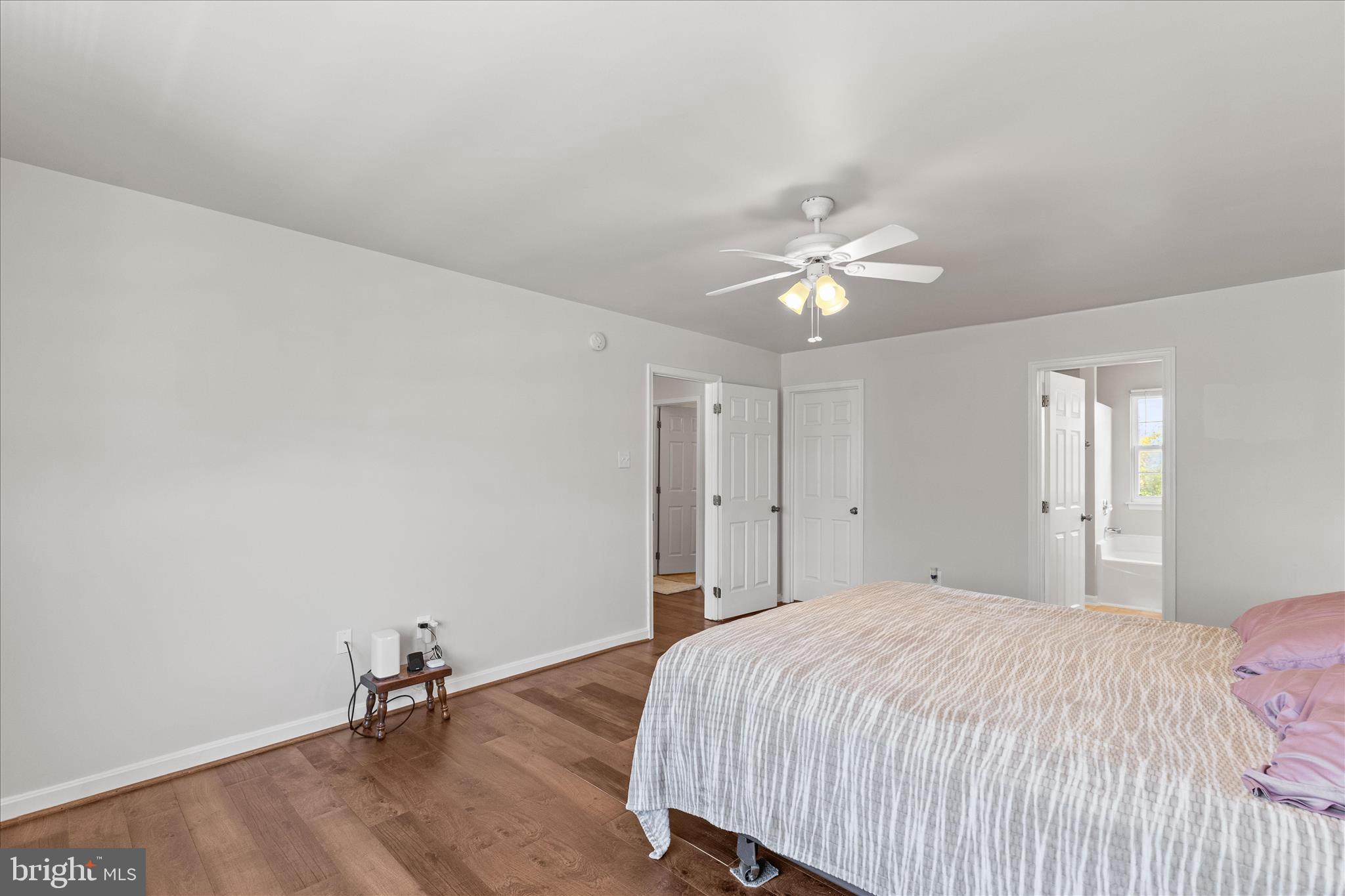 MENLENA VILLAGE - Residential