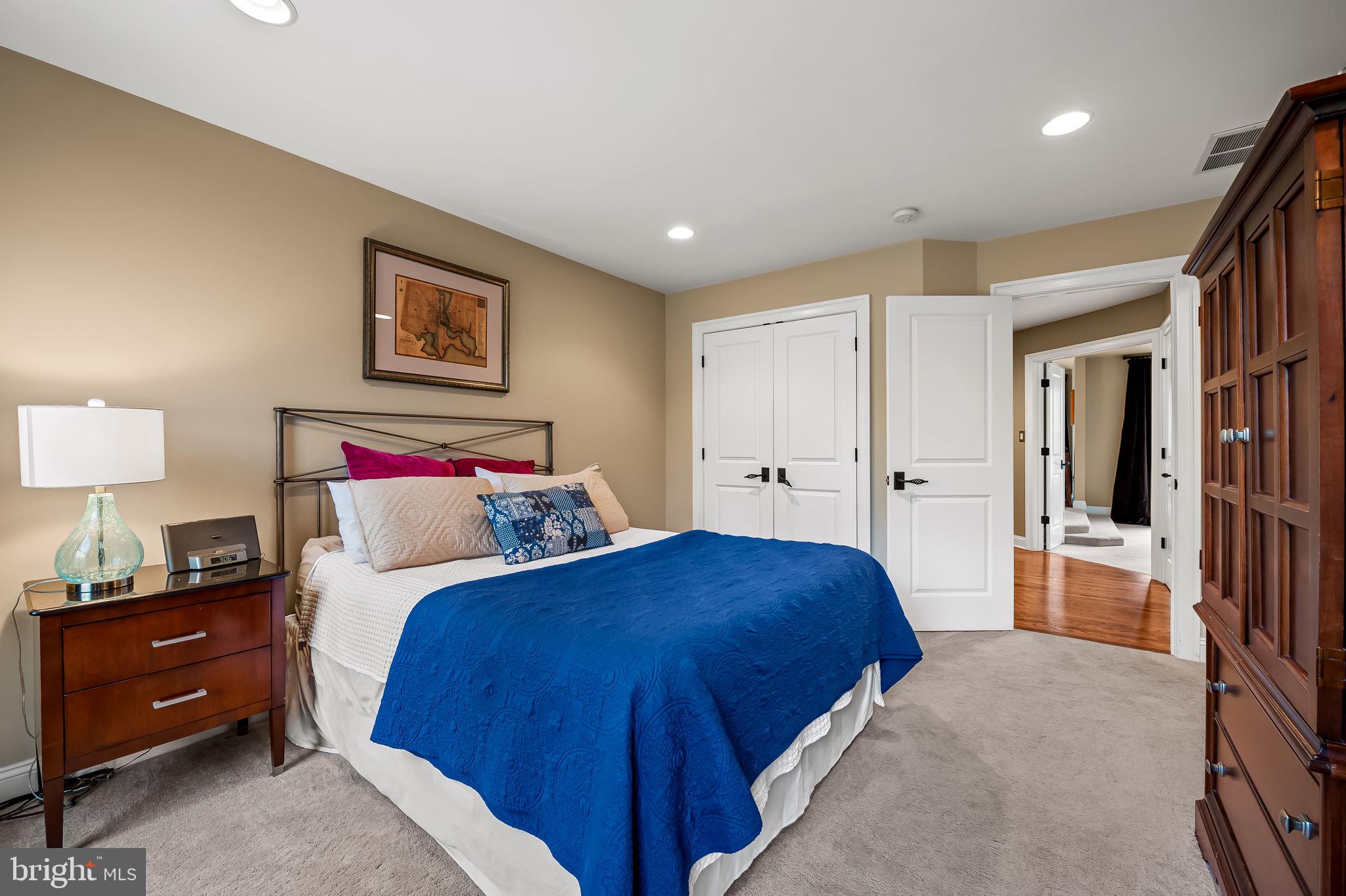 REISTERSTOWN - Residential