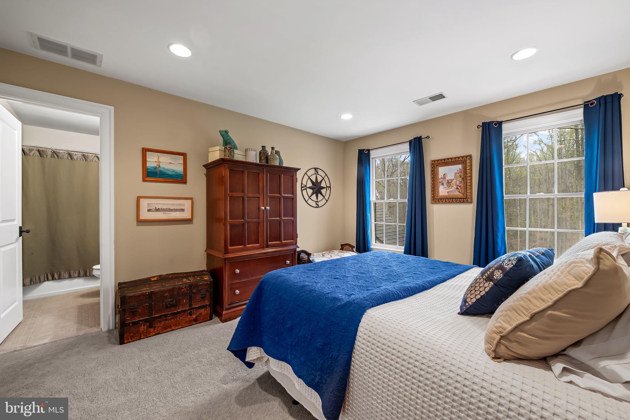 REISTERSTOWN - Residential