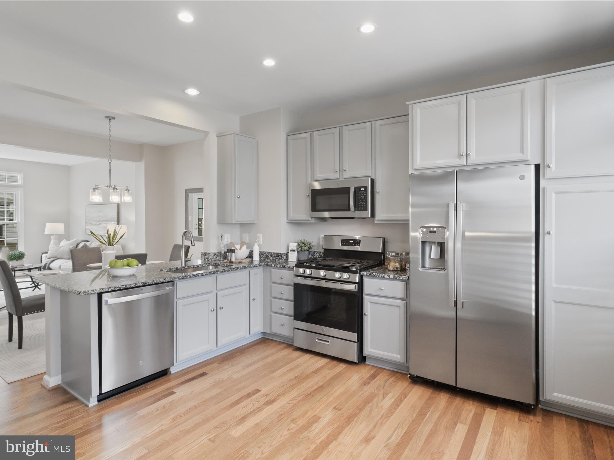 SUMMERS GROVE - Residential