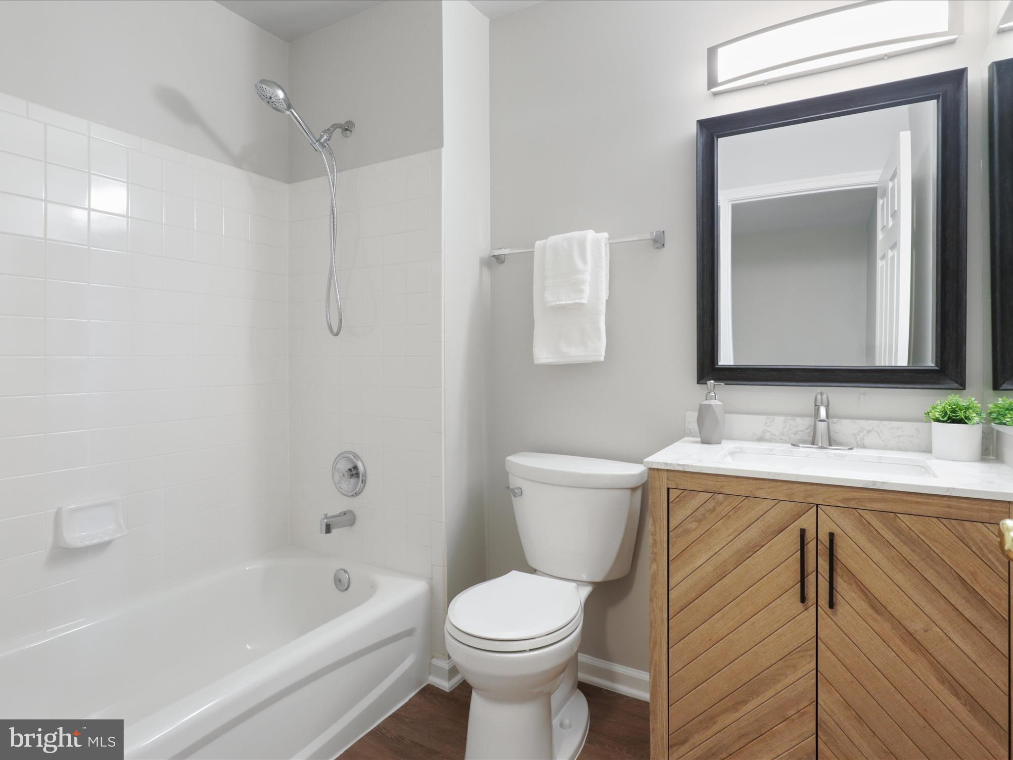 SUMMERS GROVE - Residential