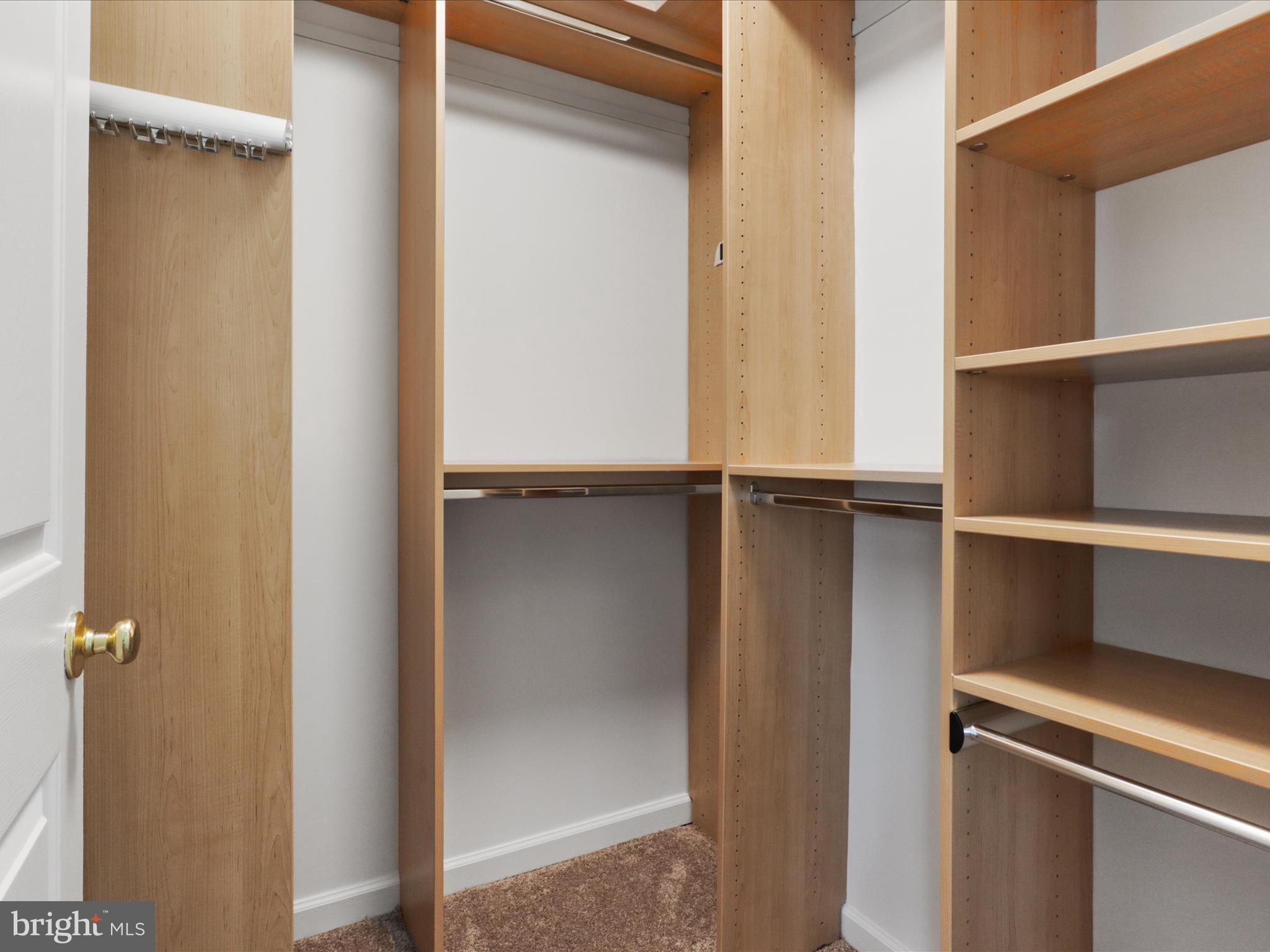 SUMMERS GROVE - Residential