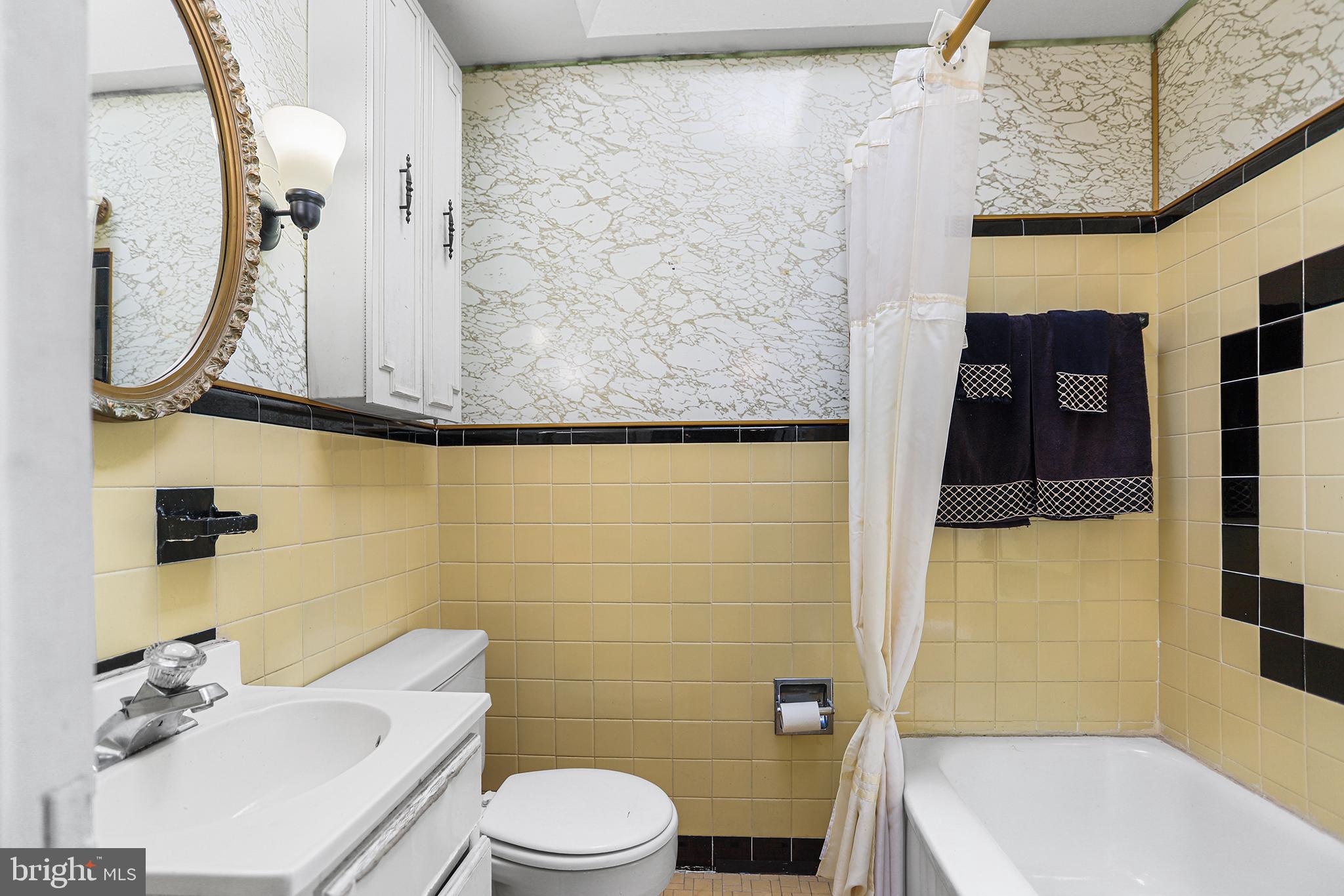 COLLINGDALE - Residential