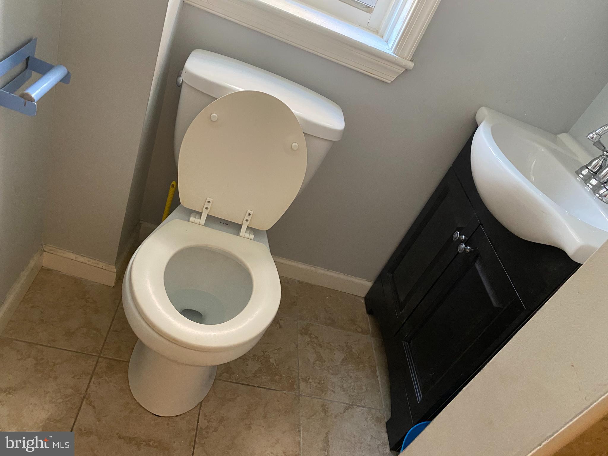 TEMPLE UNIVERSITY - Residential Lease