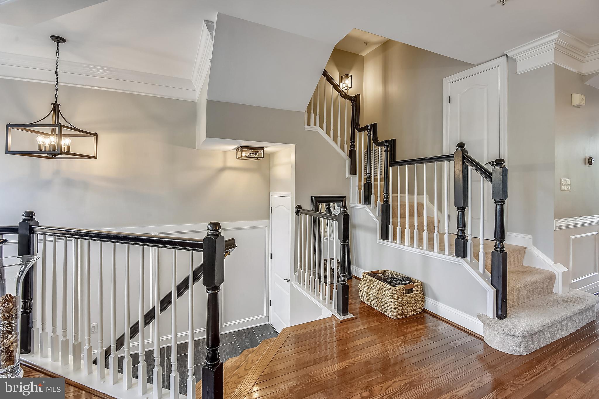 RIVER CREEK - Residential