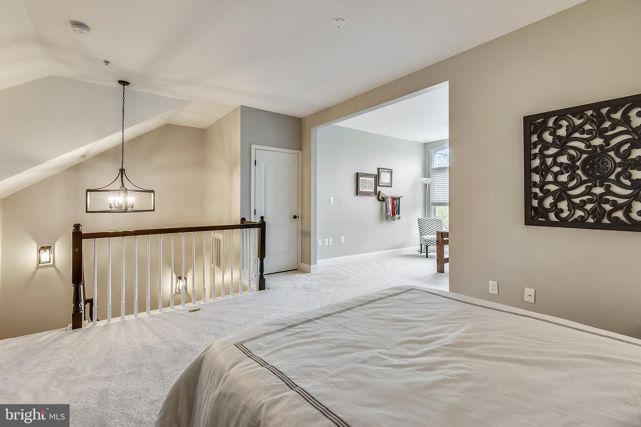 RIVER CREEK - Residential