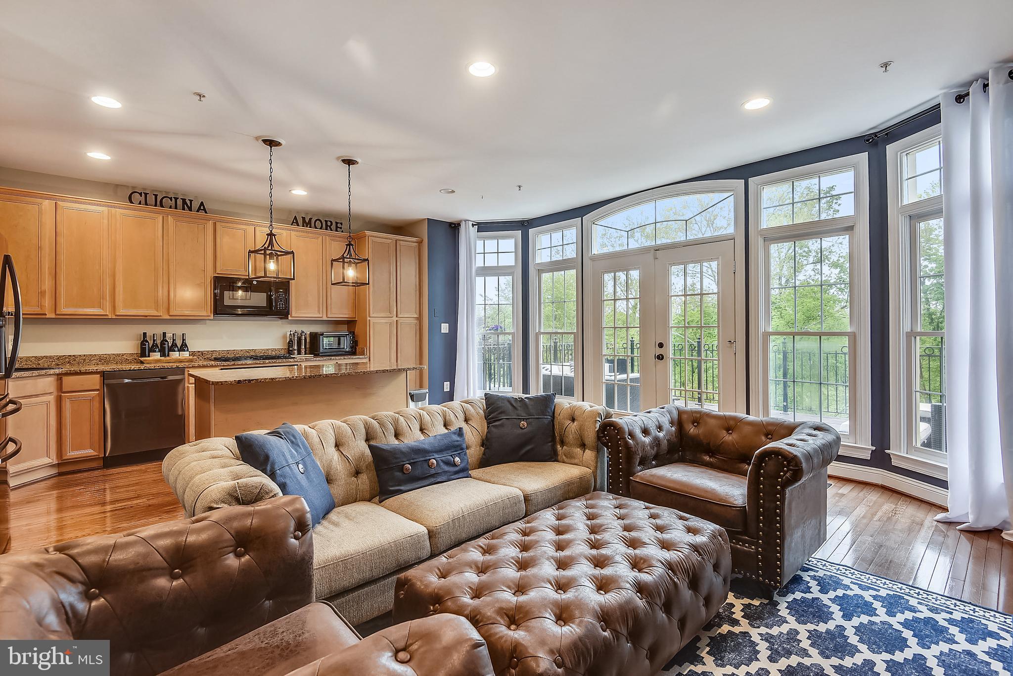 RIVER CREEK - Residential