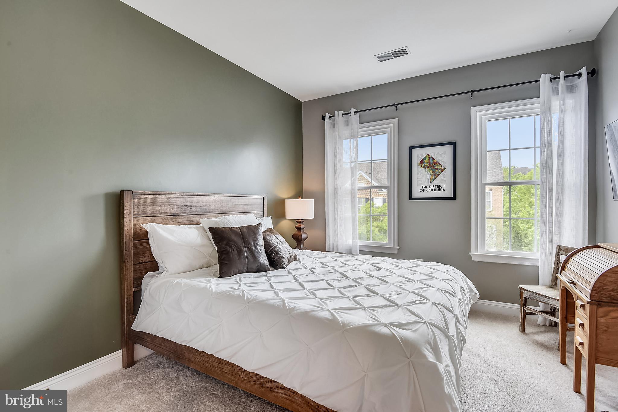 RIVER CREEK - Residential