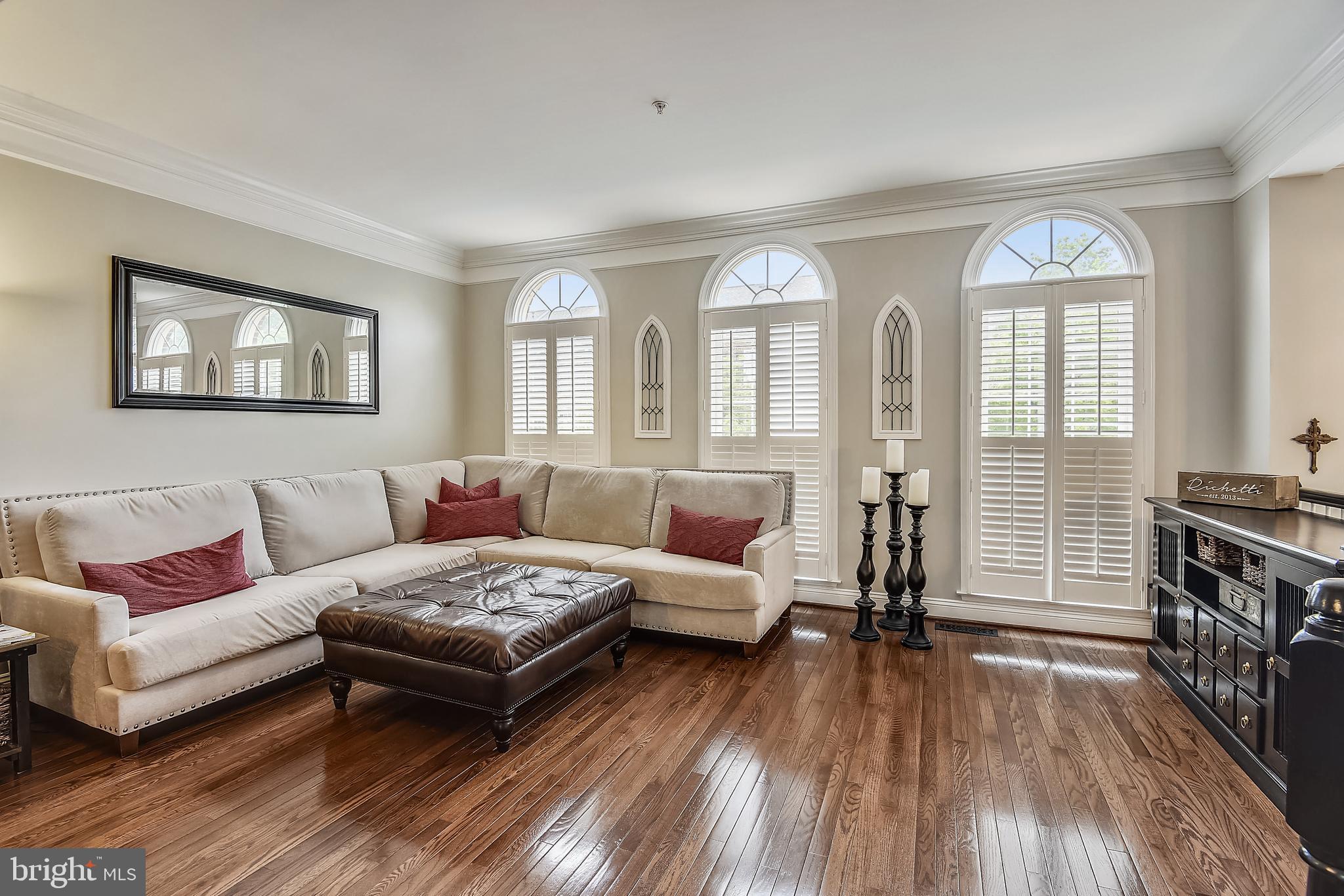 RIVER CREEK - Residential