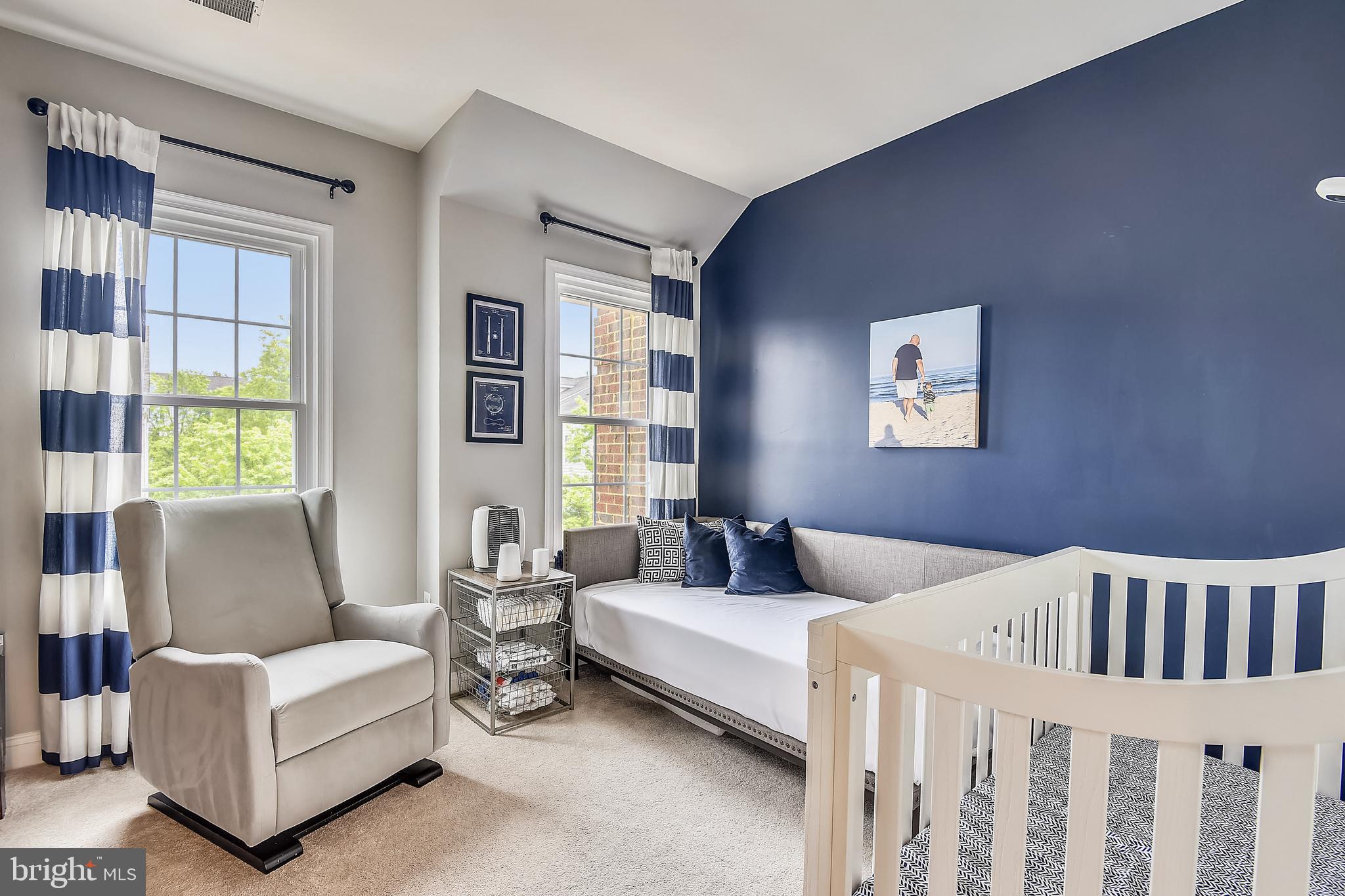 RIVER CREEK - Residential