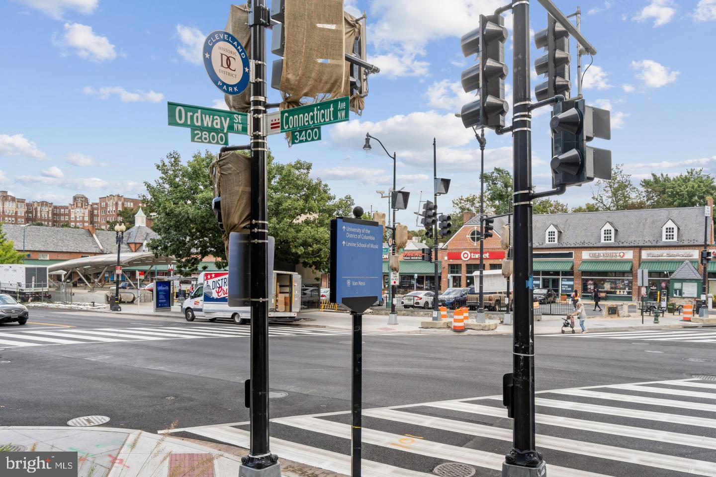 3446 CONNECTICUT AVENUE NW 203