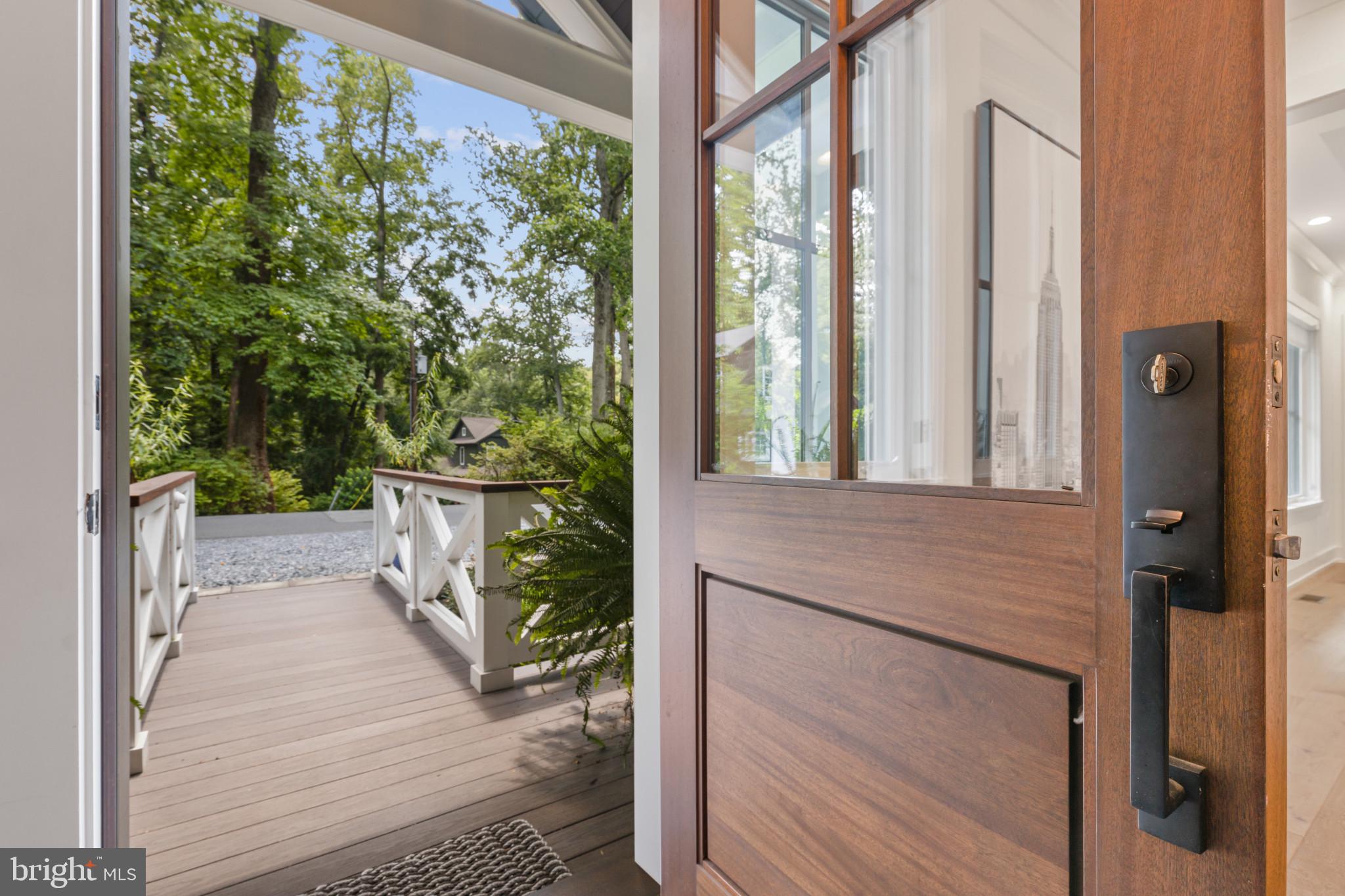 SHERWOOD FOREST - Residential