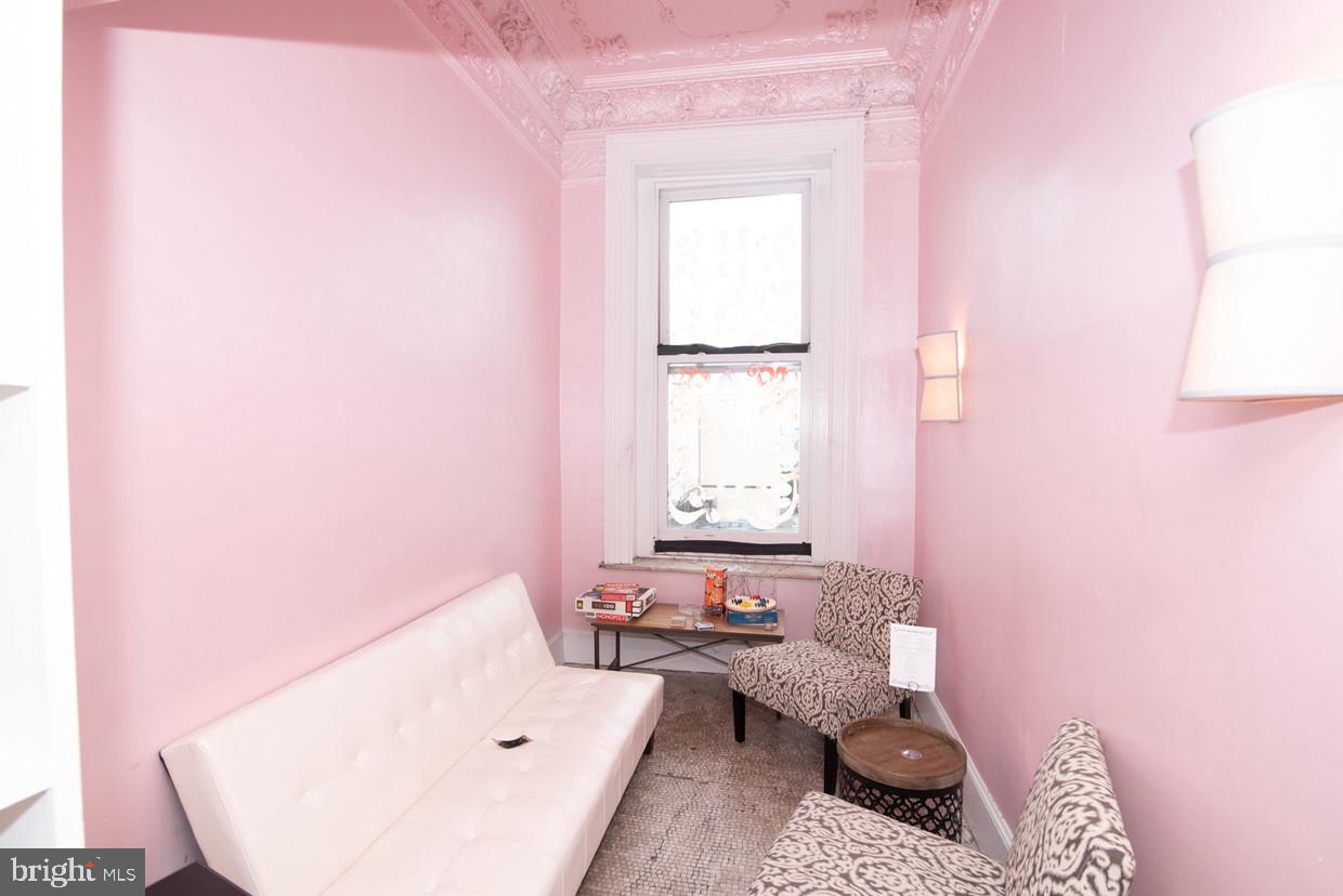 MOUNT VERNON PLACE HISTORIC DISTRICT - Commercial Sale