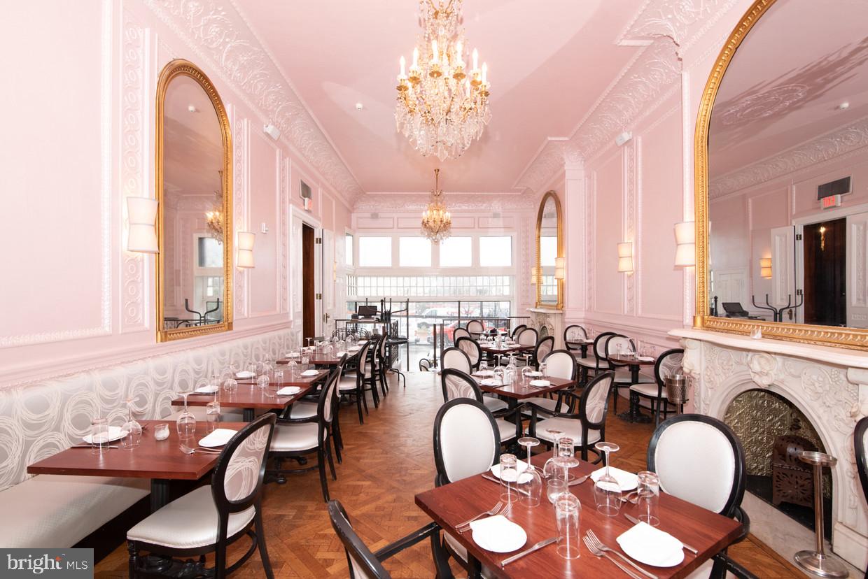 MOUNT VERNON PLACE HISTORIC DISTRICT - Commercial Sale