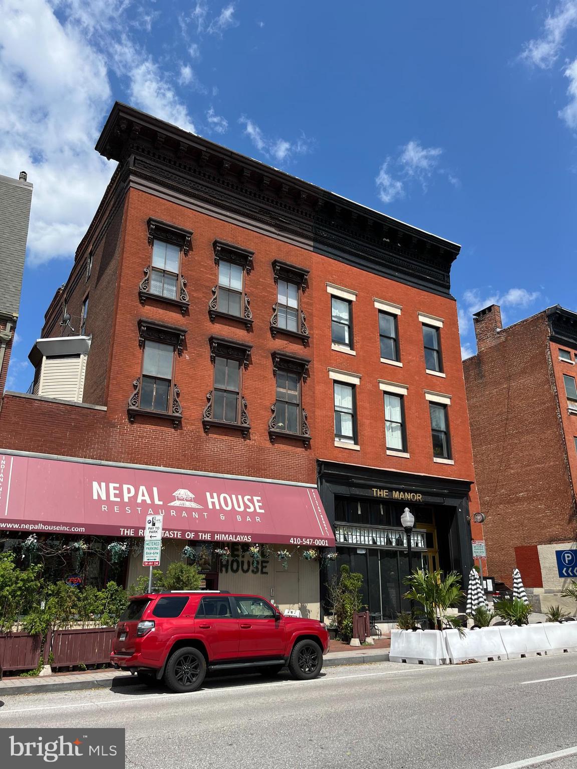 MOUNT VERNON PLACE HISTORIC DISTRICT - Commercial Sale
