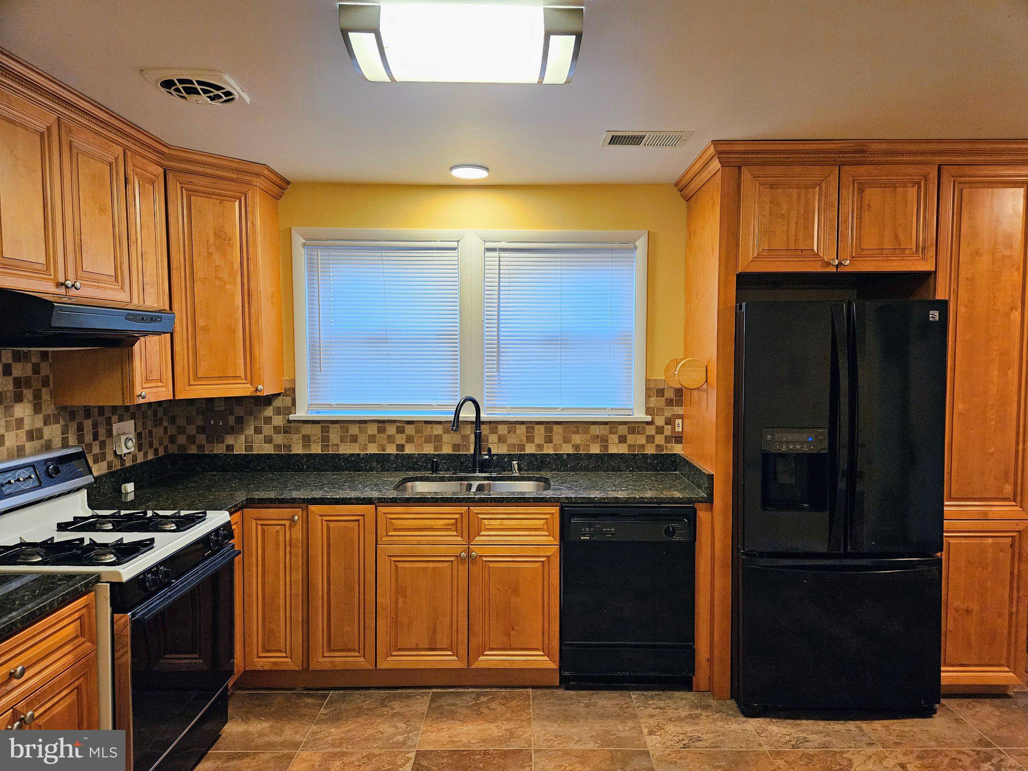 7200 LONG BRANCH DRIVE