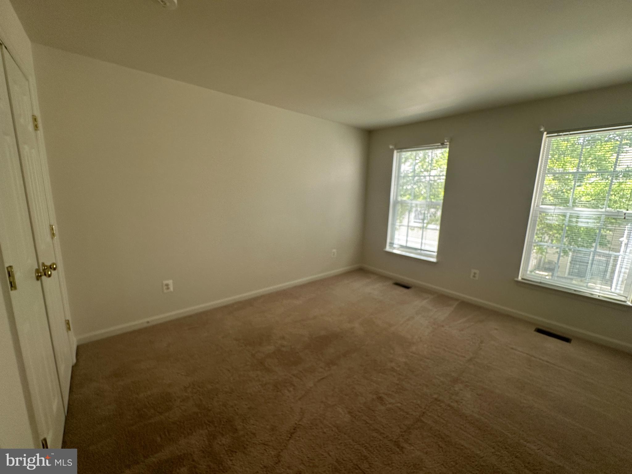 BELMONT GREENE - Residential Lease