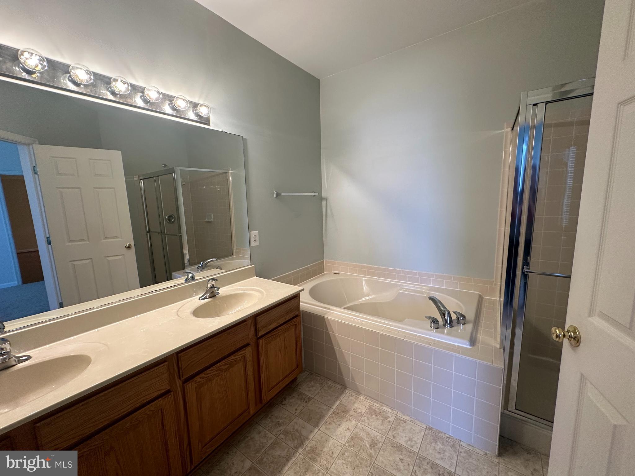 BELMONT GREENE - Residential Lease