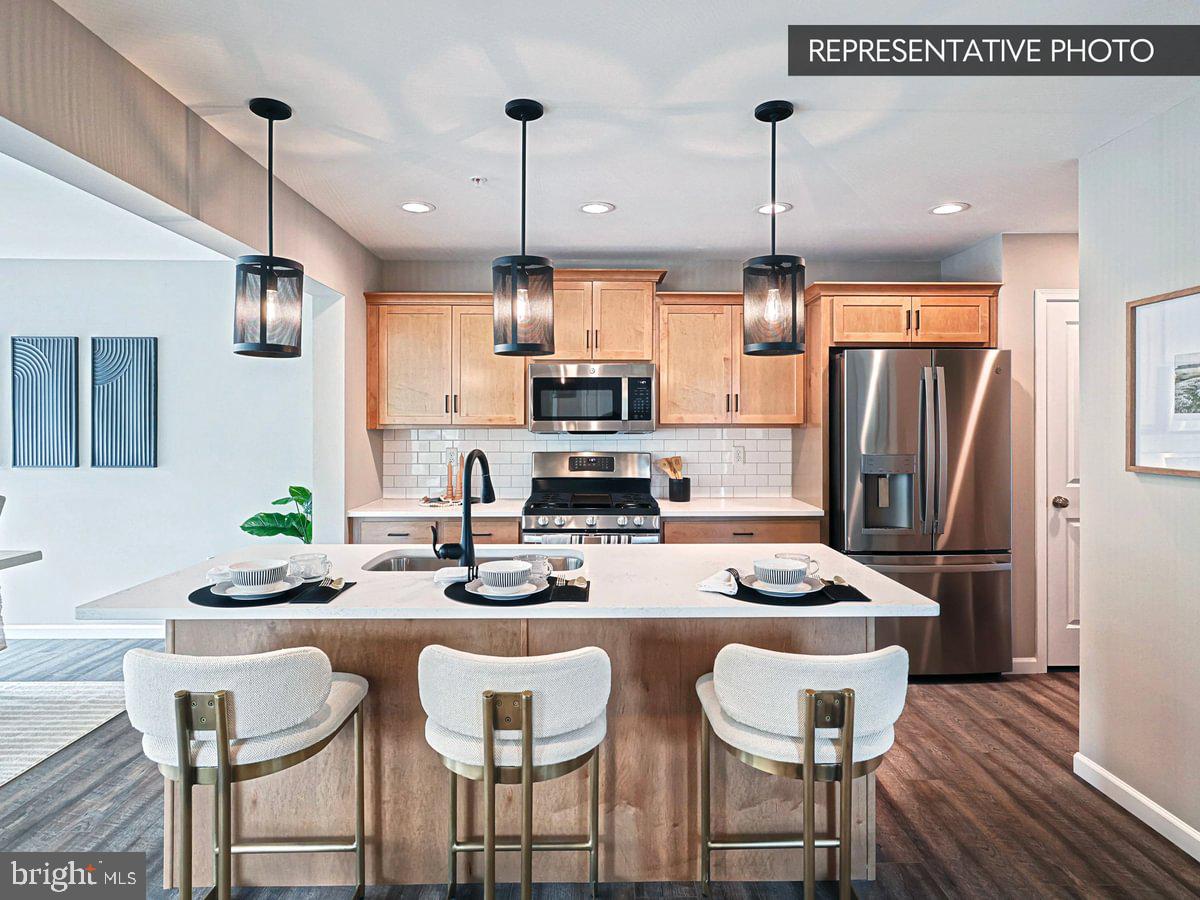 THE TOWNES AT HAMPDEN - Residential