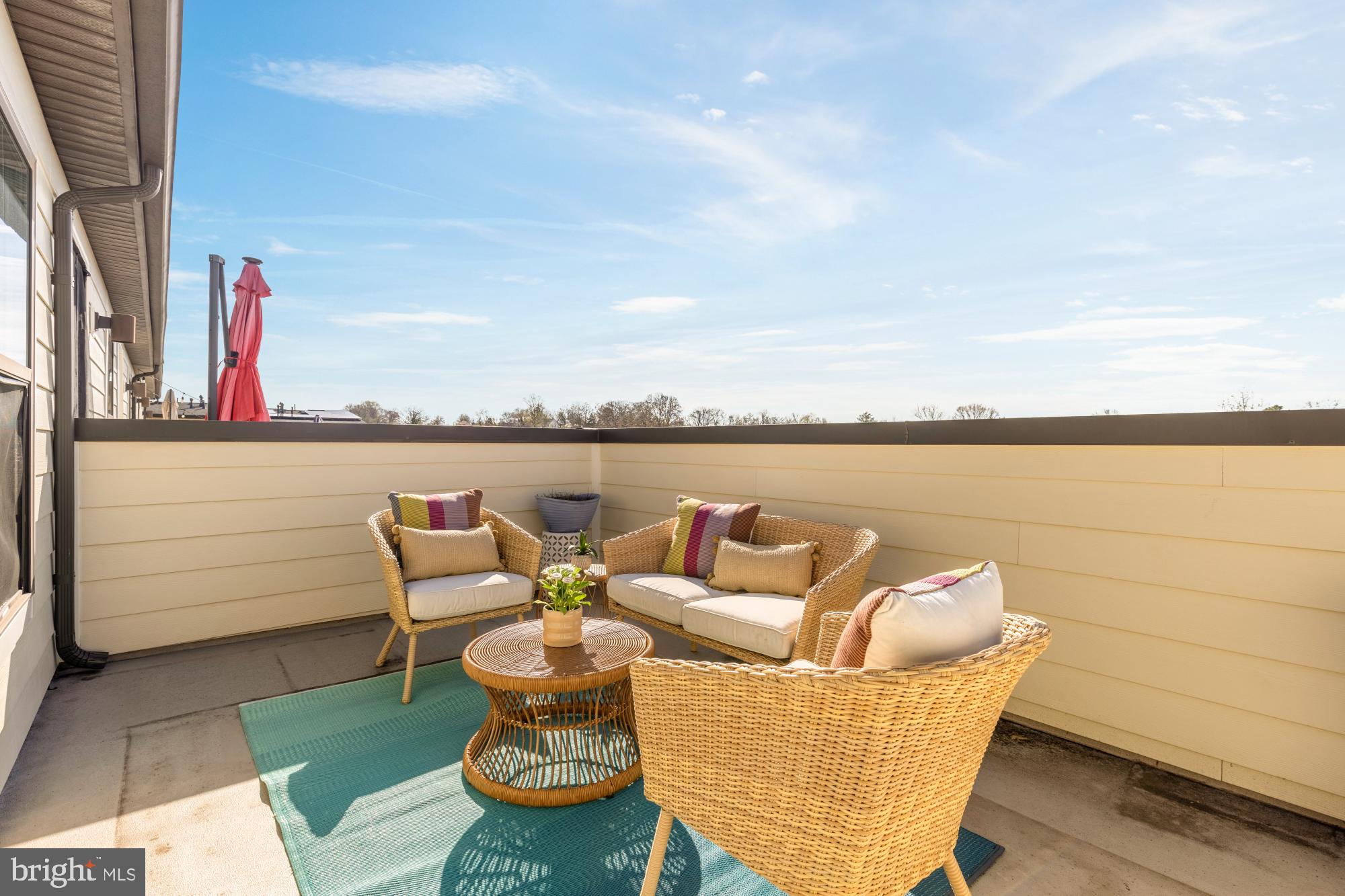 HYATTSVILLE - Residential